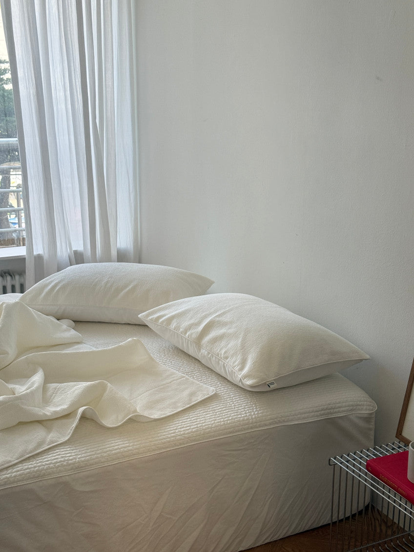 Cooling Punggi Rayon Quilted Mattress Fitted Sheet – White/ Grey
