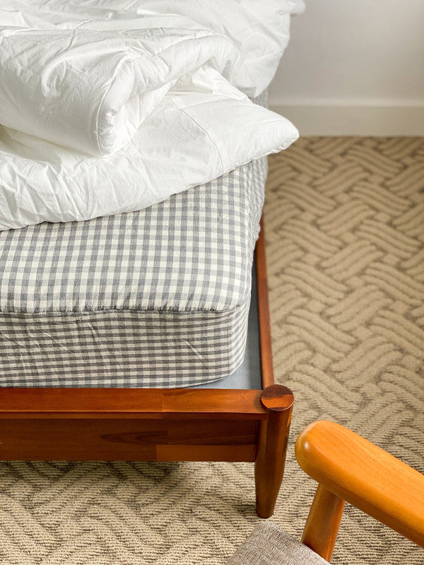 Gingham Cotton Quilted Mattress Fitted Sheet – White
