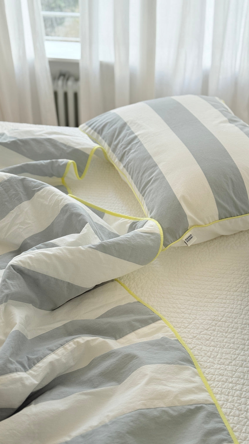 Cooling Reversible Comforter Set (Mint) – Cotton Front & Cooling Duralon Back Lightweight Summer Bedding Set