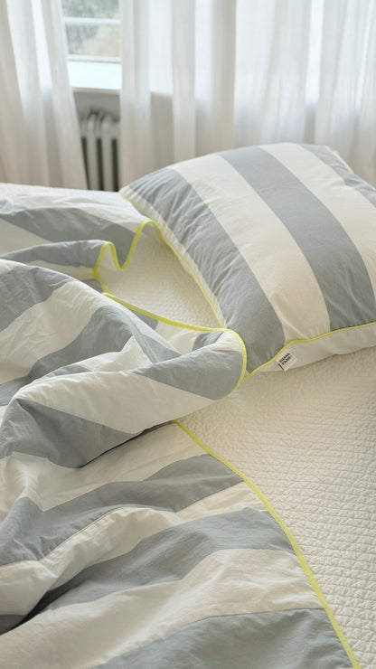 Cooling Reversible Comforter Set (Mint) – Cotton Front & Cooling Duralon Back Lightweight Summer Bedding Set