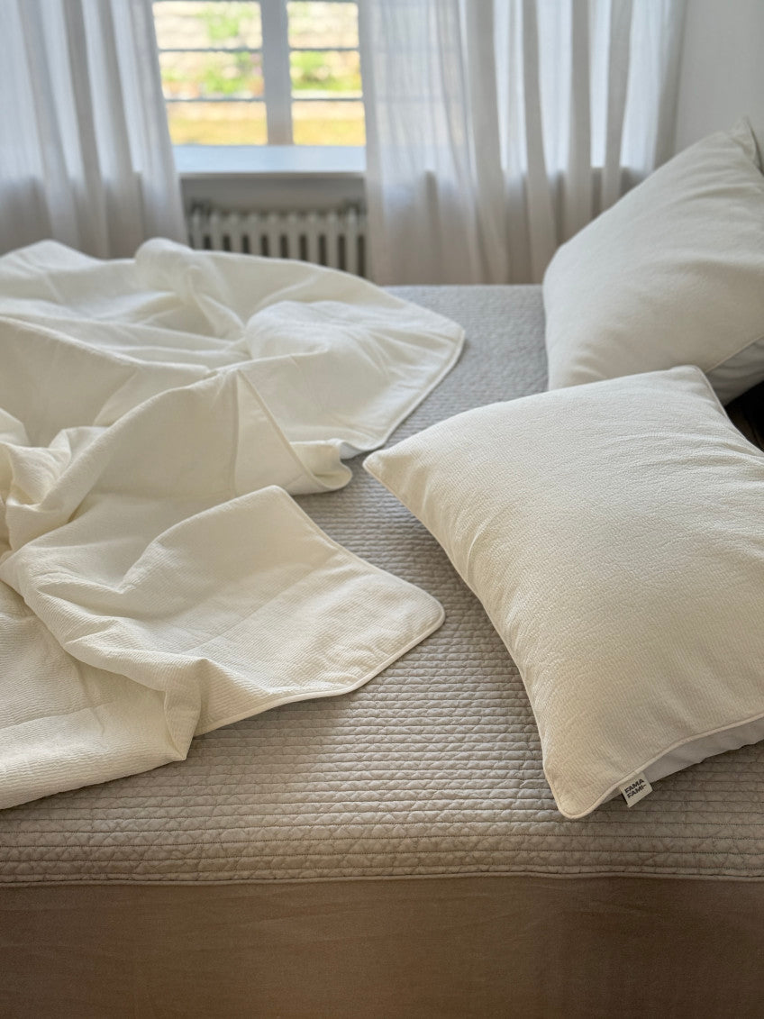 Cooling Punggi Rayon Quilted Mattress Fitted Sheet – White/ Grey