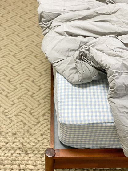 Gingham Cotton Quilted Mattress Fitted Sheet – White