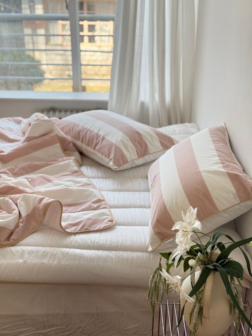 Cooling Reversible Comforter Set (Pink) – Cotton Front & Cooling Duralon Back Lightweight Summer Bedding Set